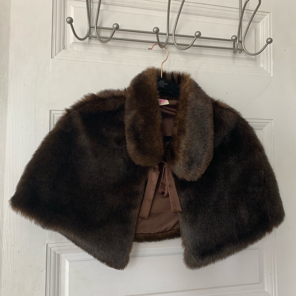 Vintage Faux Fur Cape